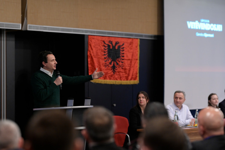 Kurti u Berlinu u razgovoru sa predstavnicima dijaspore