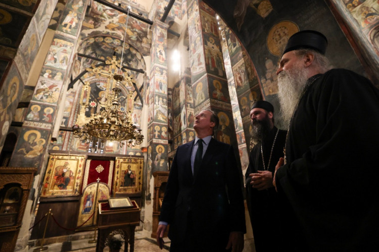 Vladika Teodosije i Dejvid Kameron u Gračanici