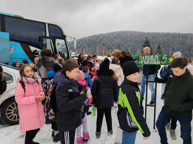 Deca sa Kosova na Tari