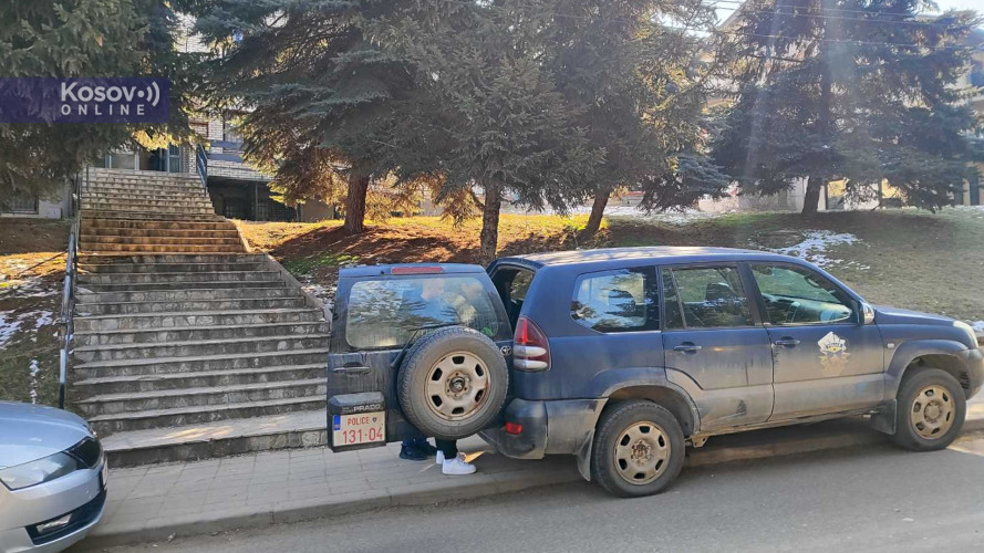 KP ispred Centra za socijalni rad u Leposaviću