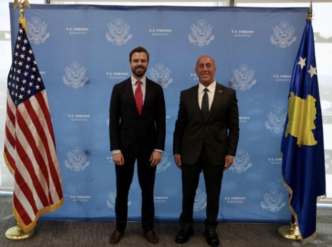 Ramuš Haradinaj i Brendan Hanrahan
