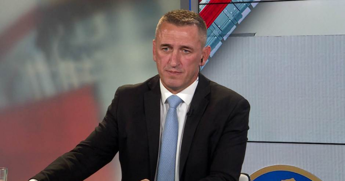 Rašić prvi put na sednici: Čast mi je što sam deo ove vlade - Kosovo Online
