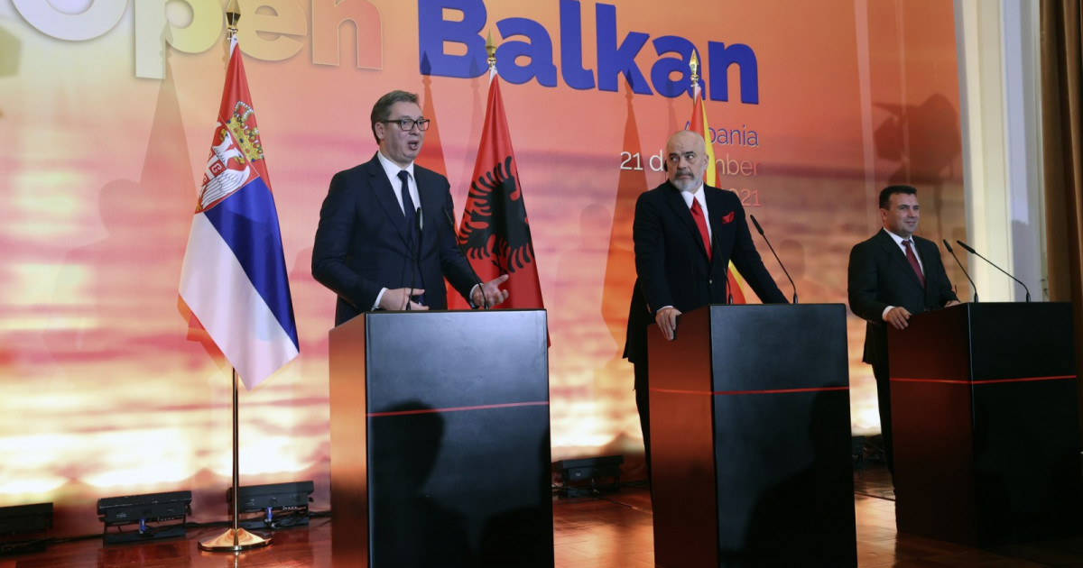 Barber: Propozimi i Vuçiqit dhe Ramës është mënyra më e mirë për të parandaluar paqëndrueshmërinë në Ballkan dhe BE