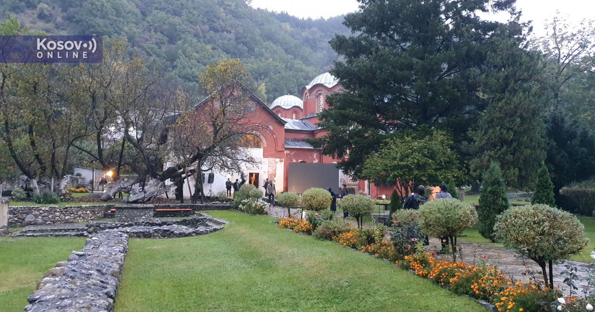 Grupa NVO zabrinuta zbog događaja u Pećkoj patrijaršiji: Pokušaj promene karaktera i identiteta nasleđa SPC na KiM