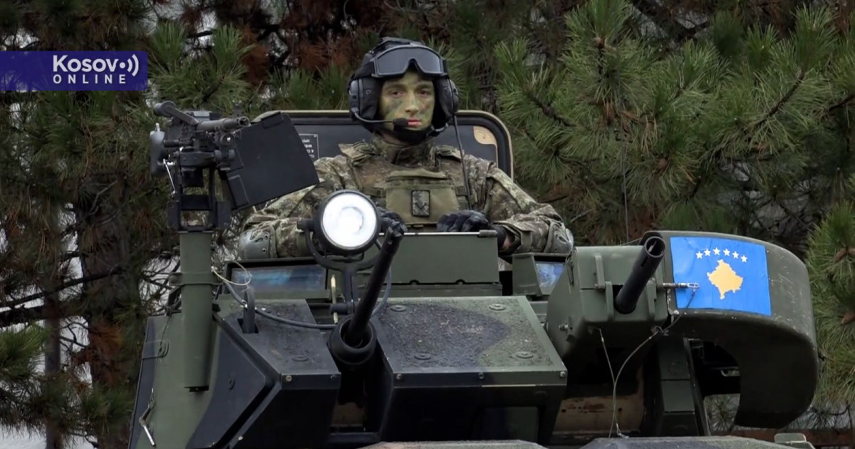 Pripadnici KBS u Gazu idu sa opremom svojih jedinica