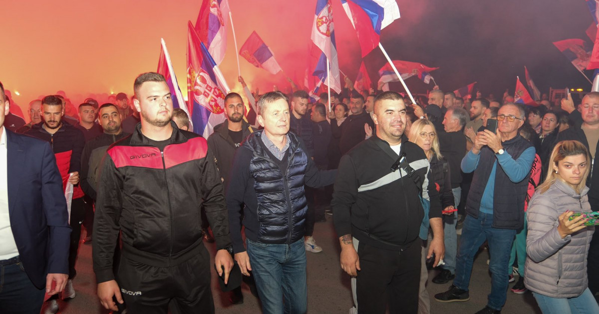 Srbe sa Kosova u Ljigu dočekao Glišić: Oni su uzor čestitosti