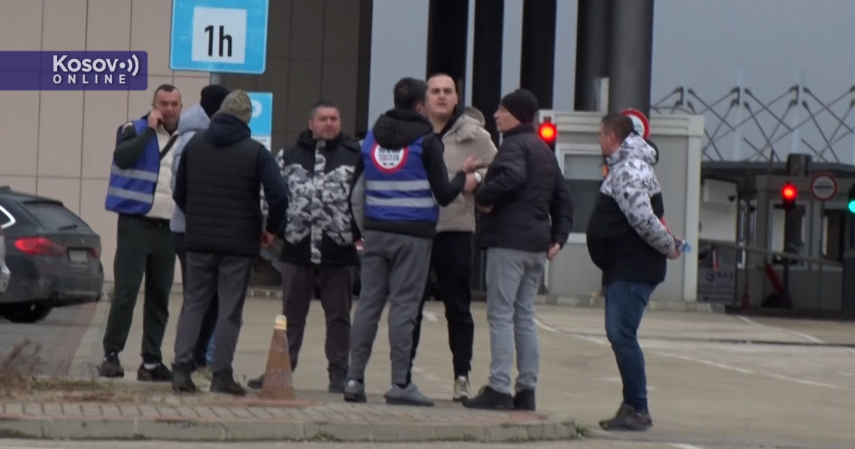 Nikolić: Prevoznici iz Srbije neće blokirati prelaze 14. aprila, čekamo dodatna rešenja