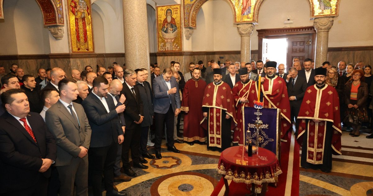 U Banjaluci služen parastos žrtvama Nato bombardovanja