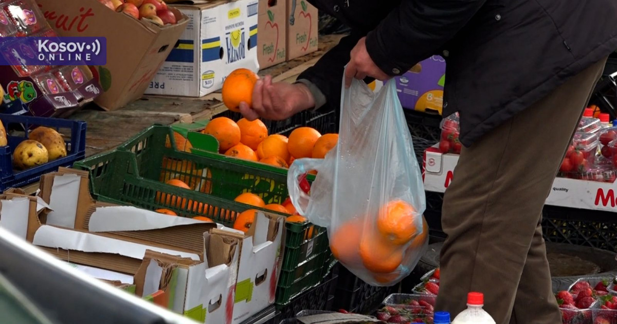 (Video) Građani Prištine: Cene hrane porasle i do 30 odsto, život postao skuplji
