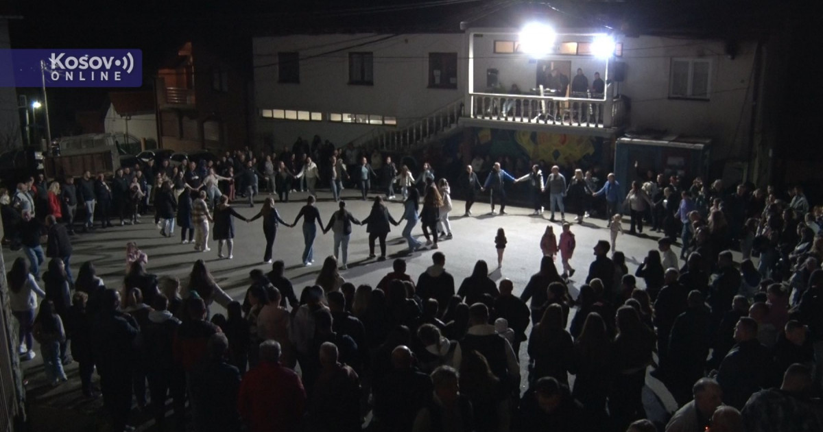 (Video) Tradicionalna vaskršnja igranka u Gotovuši: U kolu zaigrale sve generacije