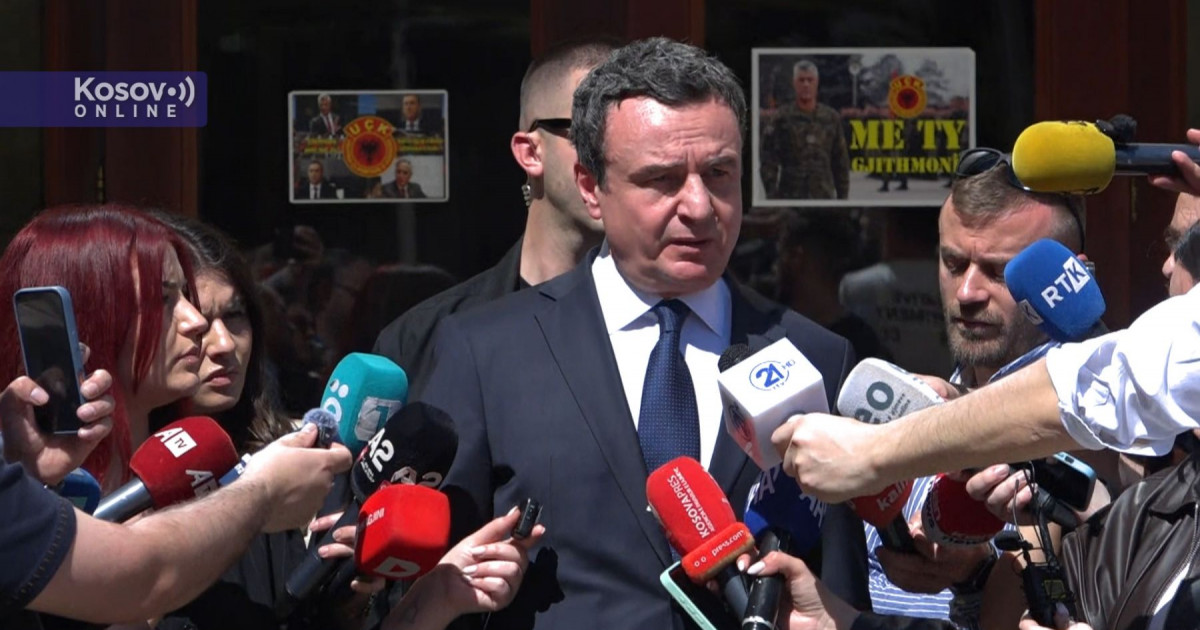 Paga e trembëdhjetë për sektorin publik – masë ekonomike apo instrument politik diskriminues i Kurtit?