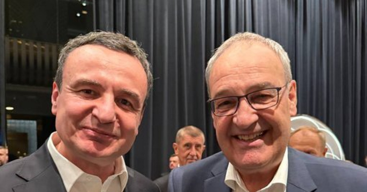 Predsednik Švajcarske stigao u Jerevan, sreo se i sa Kurtijem