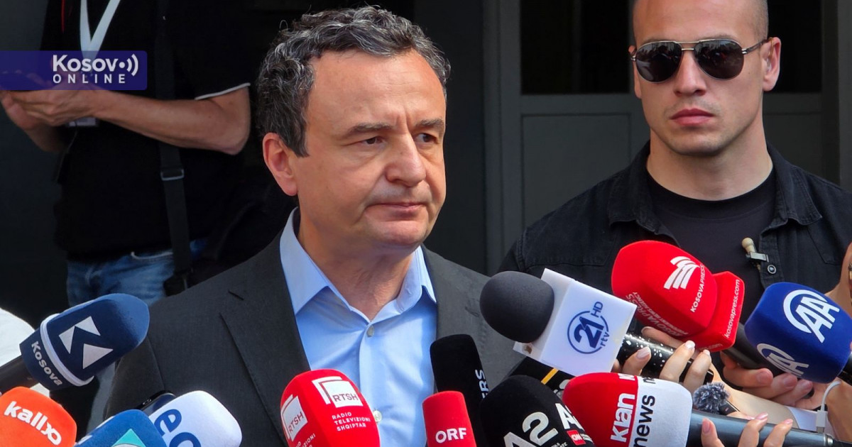 (Video) Kurti glasao na Pravnom fakultetu i pozvao građane da iskoriste tu demokratsku mogućnost