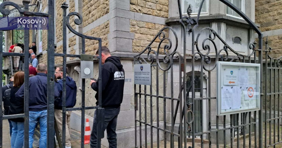 Brisel: Glasanje u kosovskoj ambasadi bez problema i gužve