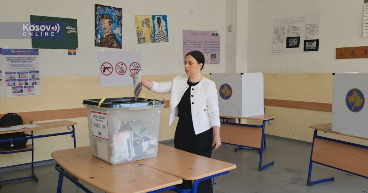 Predstavnici Srpske liste glasali u Leposaviću
