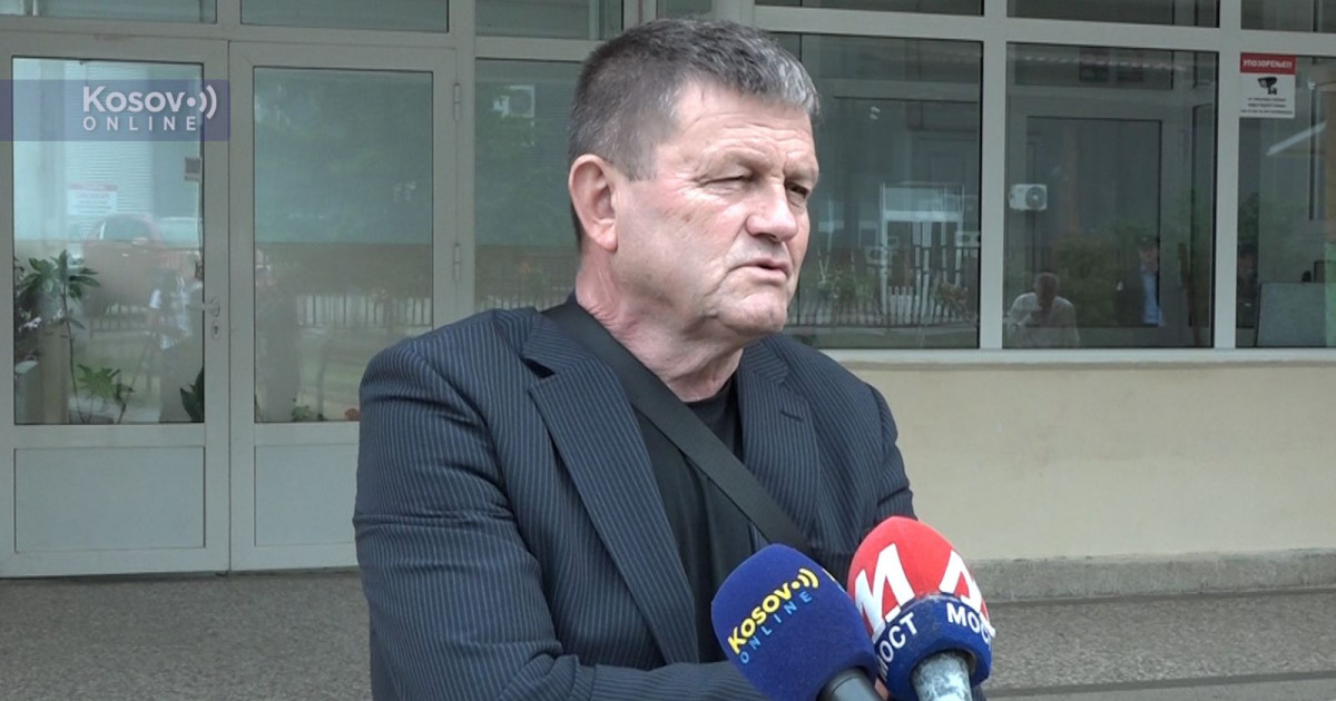 Vukašin Nikolić, među prvim glasačima u Leposaviću: Očekujem da bude mira