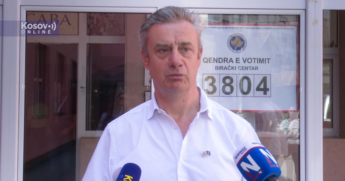 (Video) Hargrivs obišao biračke centre u Severnoj Mitrovici