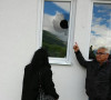 Zarić ispred kuće u Ljuboždi 