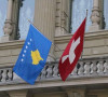 Zastave Kosova i Švajcarske