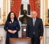 Vjosa Osmani i Bon Menedez