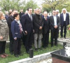 Kurti polaže cveće na spomenik Statovciju