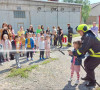 Vrtić Šarsko lane u poseti Vatrogasnoj jedinici