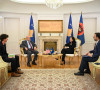 Predsednica Kosova Vjosa Osmani i ambasador SAD Džefri Hovenijer