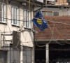 Zastava Kosova na zgradi Vatrogasne stanice Leposavić