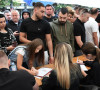 Peticija ispred prostorija Srpske liste