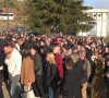 Gužva na biračkom mestu u fabrici Jumko